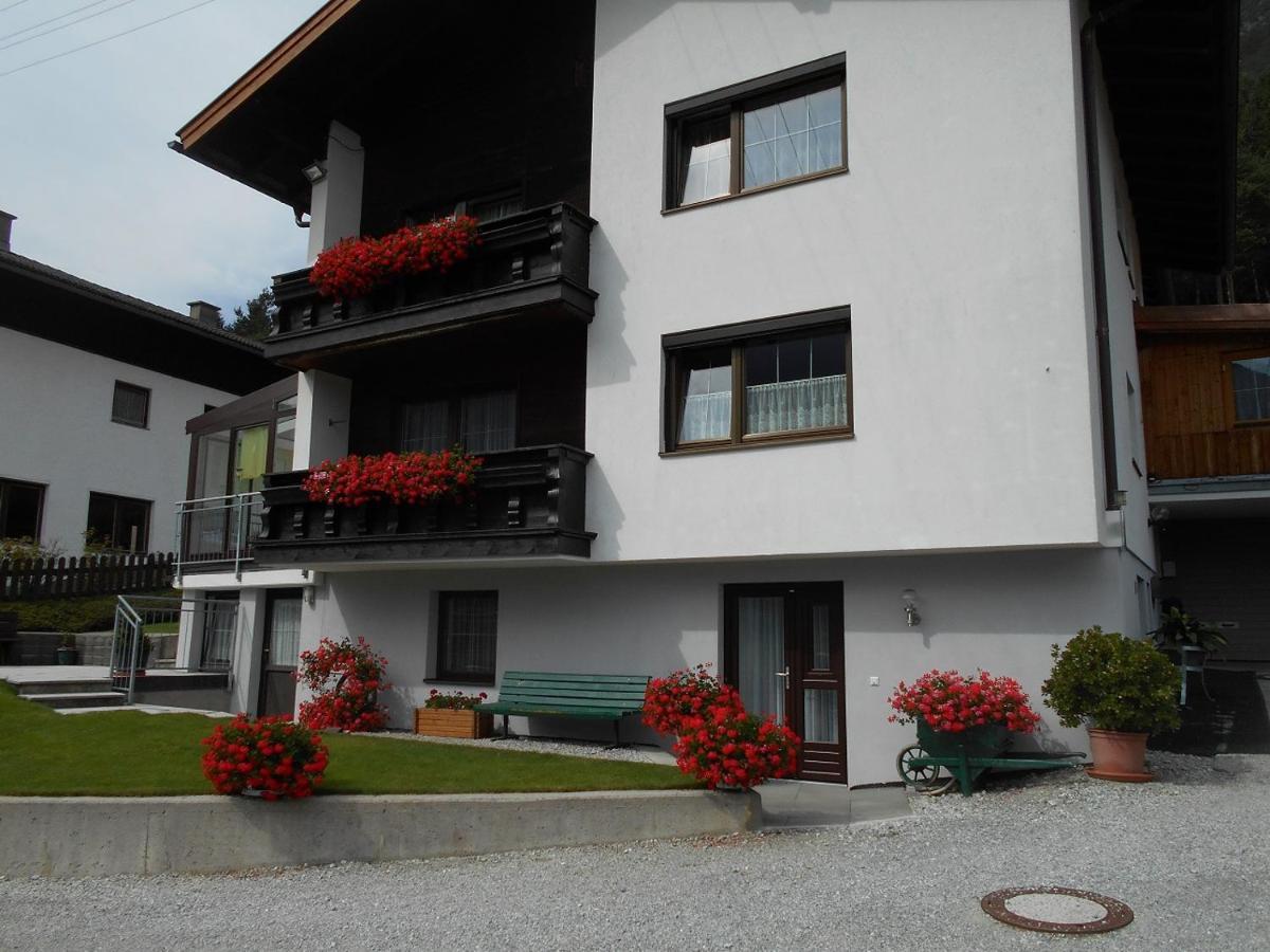 Homestay Jaeger Trins